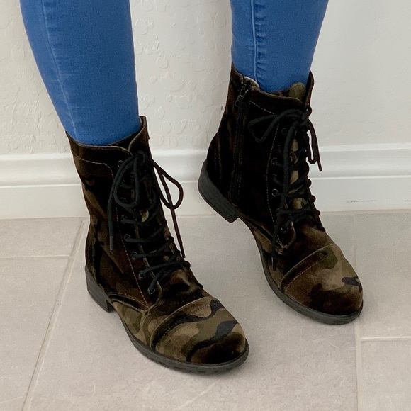 NIB Military Camo Lace Up Moto Combat Boots - Picture 6 of 7